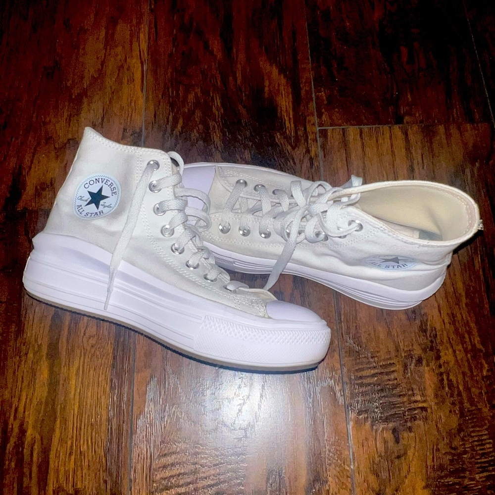 Converse “Move” Platform Chucks